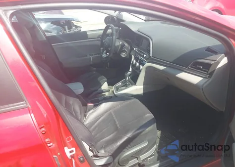 2019 Hyundai Elantra Se из США, поврежденный, VIN 5NPD74LF4KH473801